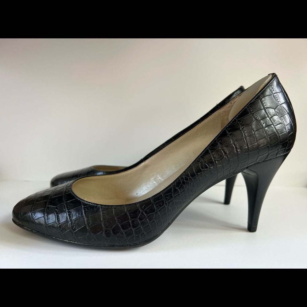 Talbots Lars3 Shoes - Picture 2 of 14